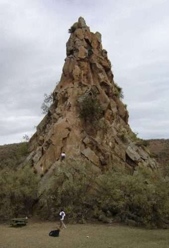 Hells Gate National Park fischers tower hiking scaled
