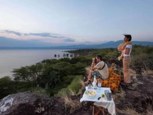 Lake Eyasi Sundowners scaled